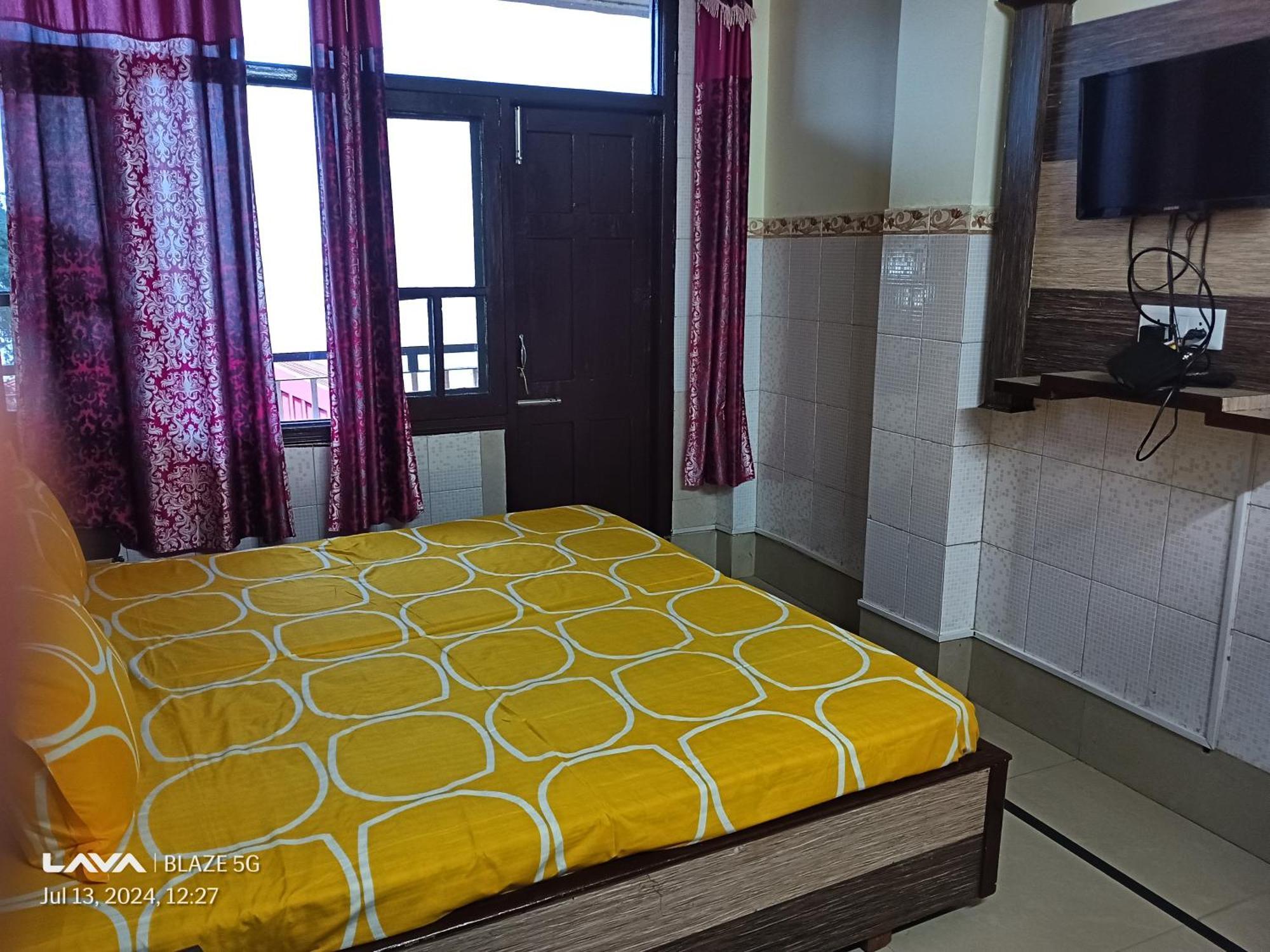 Krishna Holiday Guest House Block II Dharamshala Exterior photo